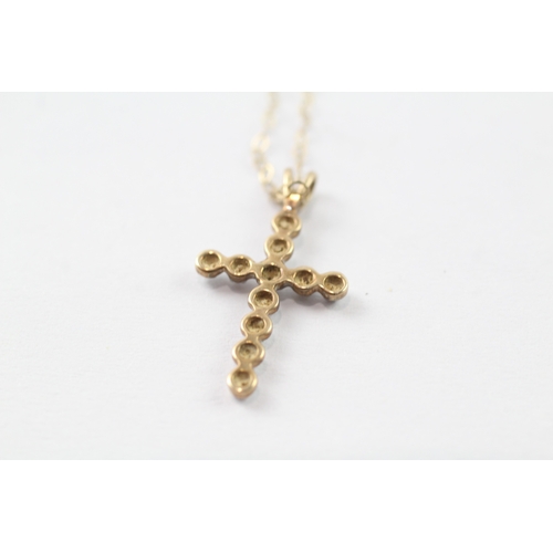 250 - 9ct gold diamond cross pendant on chain (1.3g)