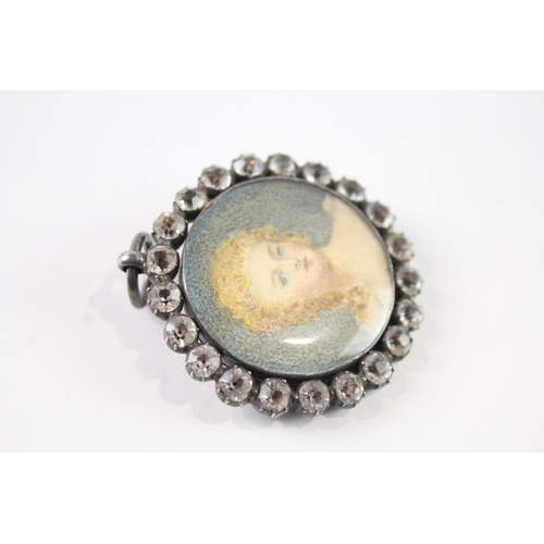 253 - 19th Century Silver Black Dot Paste Portrait Pendant / Brooch 19g