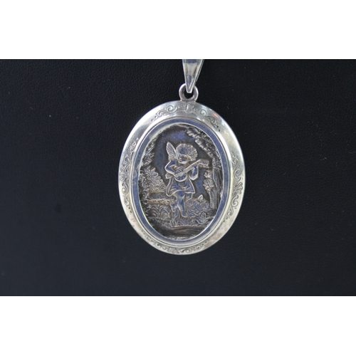 287 - Sterling Silver Locket Pendant & Curb Chain w/ Cherub Design 19g