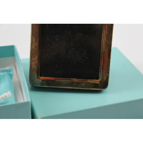 351 - TIFFANY & CO. Stamped .925 Sterling Silver Small Photograph Frame Boxed (63g)