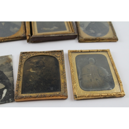 394 - Antique Photographs Inc Ambrotype Ephemera Collectables