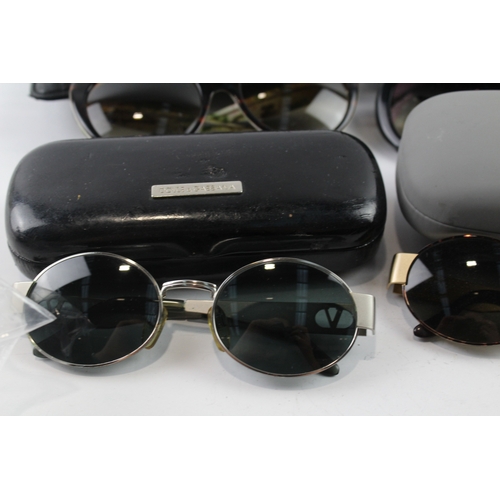 409 - Designer Sunglasses & Frames Inc Chanel, Dolce & Gabbana, Valentino x 4