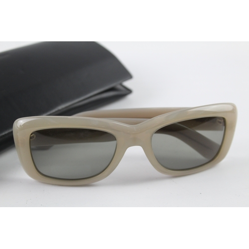 411 - SAINT LAURENT Sunglasses Cased