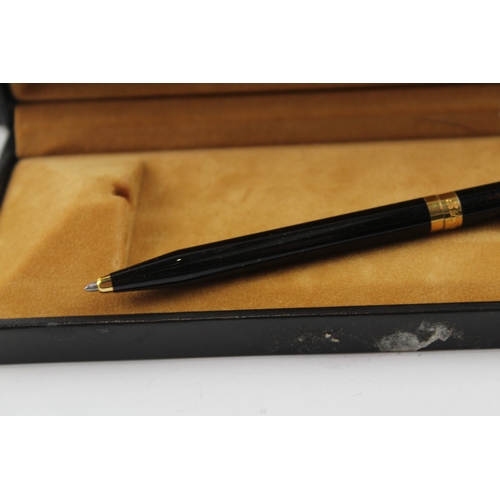 434 - Vintage S.T DUPONT Black Lacquer & Gold Plate Ballpoint Pen / Biro Original Box