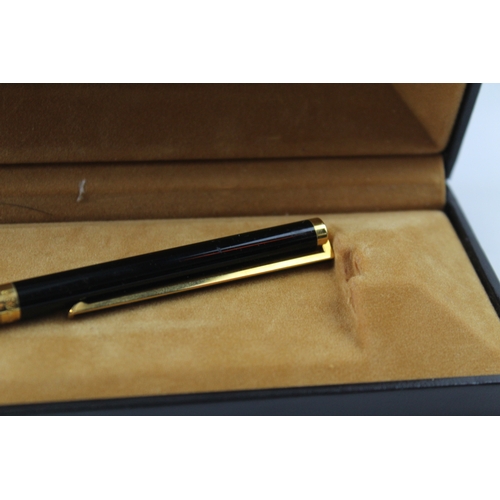 434 - Vintage S.T DUPONT Black Lacquer & Gold Plate Ballpoint Pen / Biro Original Box