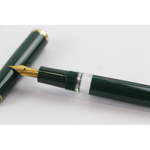 441 - Vintage Montblanc Monte Rosa Green Fountain Pen w/ Gold Plate Nib WRITING