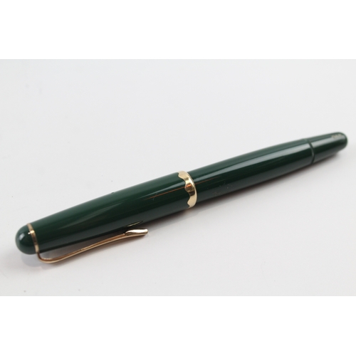 441 - Vintage Montblanc Monte Rosa Green Fountain Pen w/ Gold Plate Nib WRITING