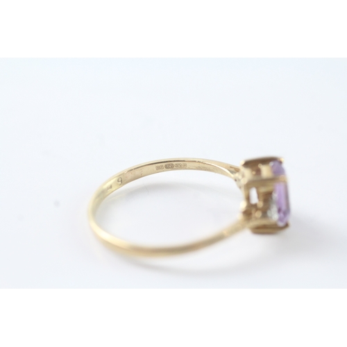 98 - 9ct gold amethyst solitaire dress ring w/ diamond set shoulders (2g) Size R 1/2