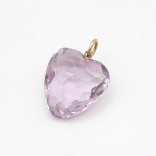 117 - 9ct gold amethyst heart pendant (4.9g)