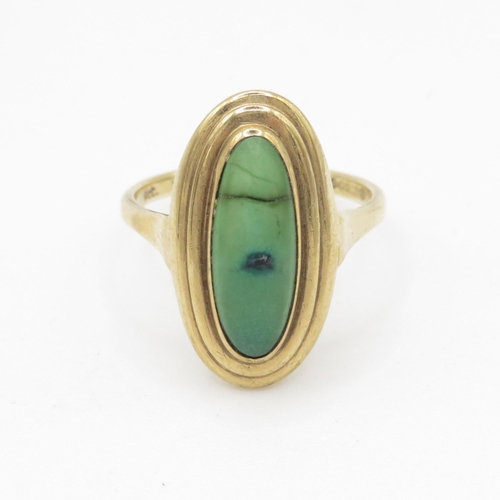 78 - 9ct gold cabochon cut turquoise dress ring (2.9g) Size O