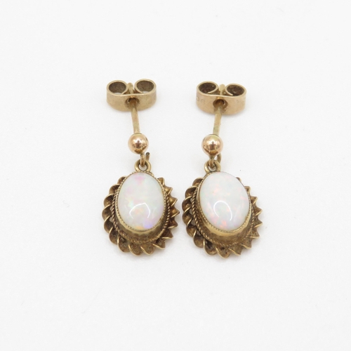 96 - 9ct gold opal drop earrings (1.9g)