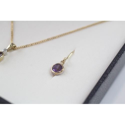 100 - 9ct gold x2 amethyst hook earrings & pendant necklace (2.3g)