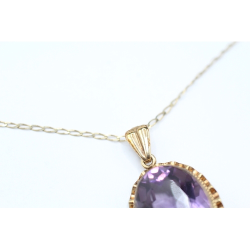 108 - 9ct gold amethyst pendant necklace (3.9g)