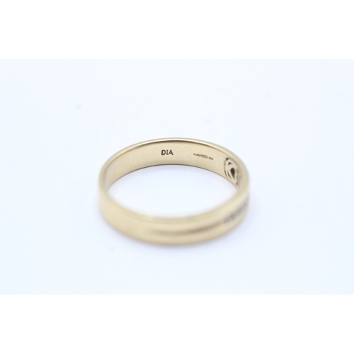 130 - 9ct gold diamond ring with a hidden 'I love you' message (2.3g) Size N