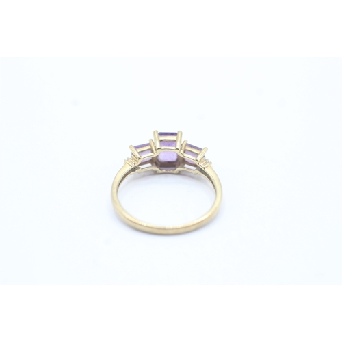 186 - 9ct gold amethyst & diamond dress ring (2g) Size P