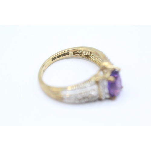 199 - 9ct gold amethyst & diamond shoulders solitaire dress ring (2.8g) Size M