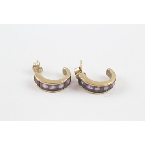 209 - 9ct gold amethyst half hoop earrings (2.9g)