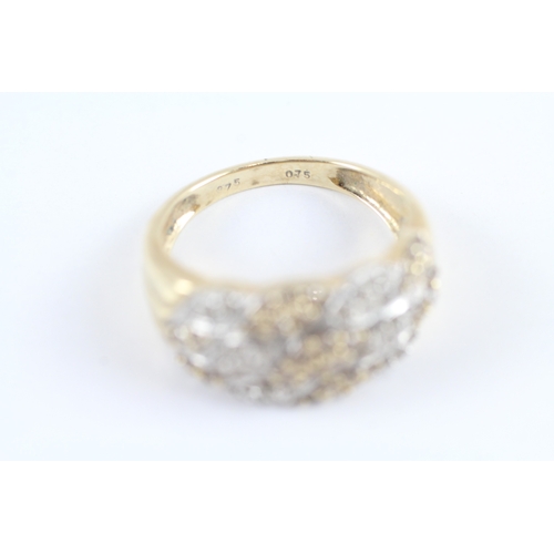 231 - 9ct gold diamond dress ring (4g) Size P