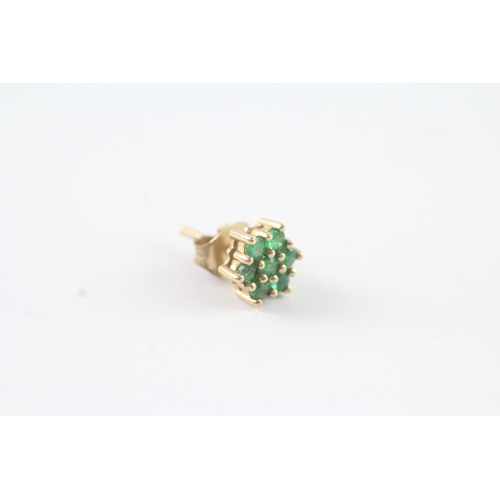 241 - 9ct gold emerald cluster stud earrings (1.5g)