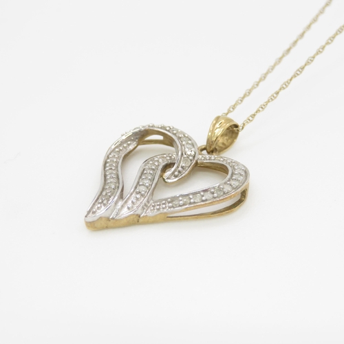 3 - 9ct Gold Pendant and Chain 2.2g