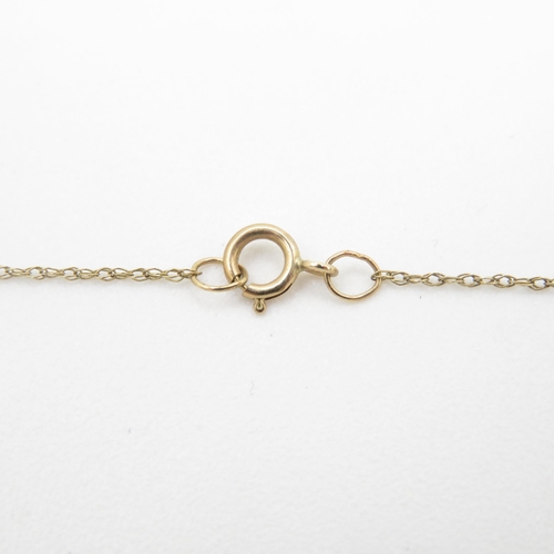 3 - 9ct Gold Pendant and Chain 2.2g