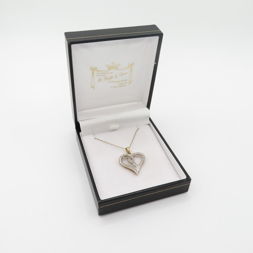 3 - 9ct Gold Pendant and Chain 2.2g