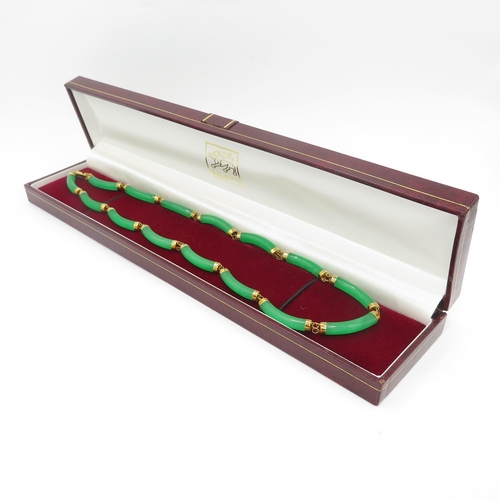 6 - 14ct Gold and Jadeite Necklace 25.5g