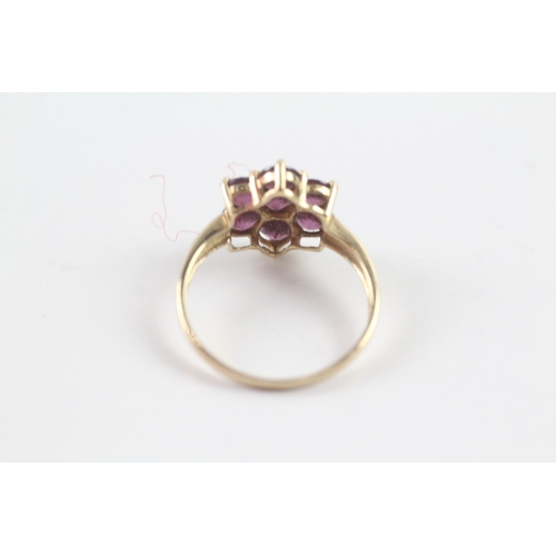 31 - 9ct gold pink gemstone floral cluster dress ring w/ diamond set shoulders (2.2g) Size P