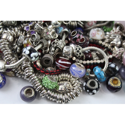 312 - Assortment of Fashion Jewellery inc. Charms, Bracelets 1004g