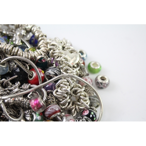 314 - Assortment of Fashion Jewellery inc. Charms, Bracelets 1007g