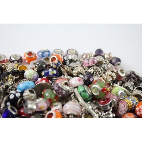 317 - Assortment of Fashion Jewellery inc. Charms, Bracelets, Necklaces 1008g