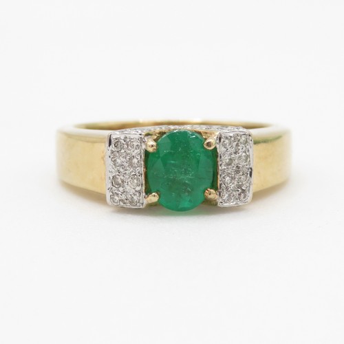 1 - 9ct Gold, Emerald and Diamond Ring (4.9g) Size M