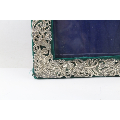 342 - Antique Art Nouveau 1904 Birmingham Sterling Silver Photograph Frame (741g)