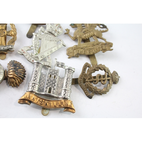 381 - Military Cap Badges Inc Black Watch, R Welsh Fusiliers, Etc x 12