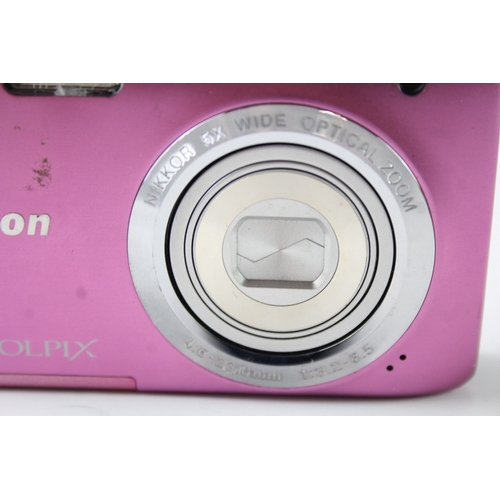 443 - Nikon Coolpix S2800 Digital Compact Camera Working w/ Nikkor 5x Optical Zoom