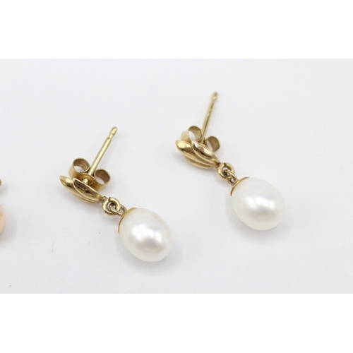 45 - 9ct gold x2 cultured pearl stud earrings & drop earrings (1.8g)