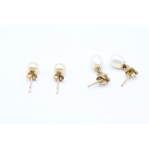 45 - 9ct gold x2 cultured pearl stud earrings & drop earrings (1.8g)