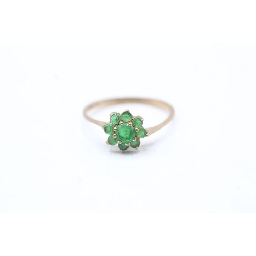 49 - 9ct gold emerald cluster ring (1.1g) Size M