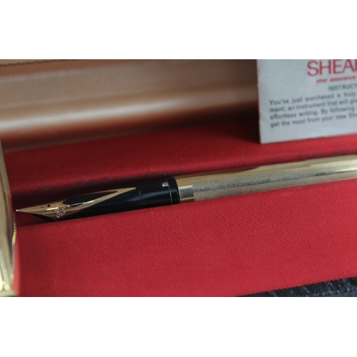 489 - Vintage Sheaffer Targa Gold Plated Cased Fountain Pen w/ 14ct Gold Nib WRITING