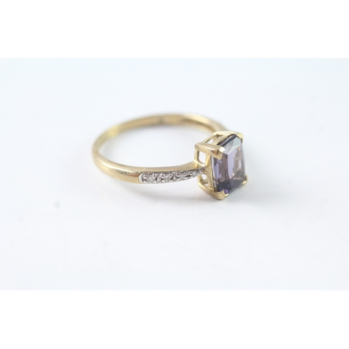 90 - 9ct gold amethyst solitaire dress ring w/ diamond set shoulders (1.8g) Size N 1/2