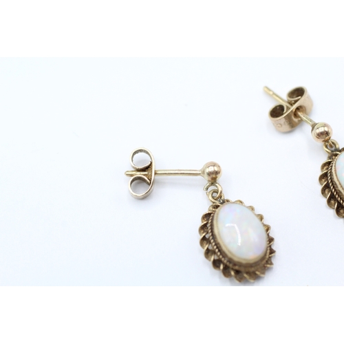 96 - 9ct gold opal drop earrings (1.9g)