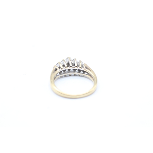 111 - 9ct gold diamond double row ring (2.8g) Size J