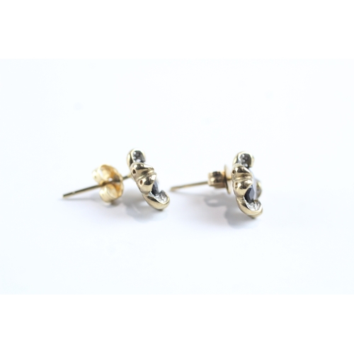 15 - 9ct gold sapphire and diamond stud earrings (2.5g)