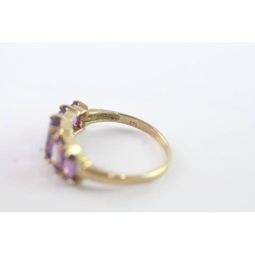 37 - 9ct gold graduated amethyst five stone dress ring (2.1g) Size N 1/2