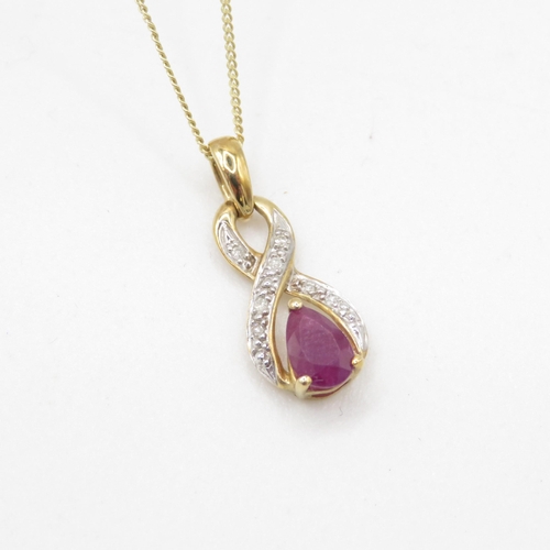 160 - 9ct gold pear cut ruby & diamond pendant necklace (1.5g)