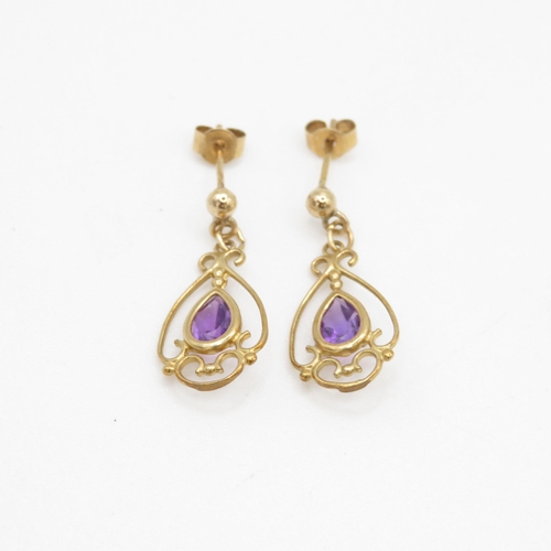 98 - 9ct gold amethyst teardrop earrings (1.2g)