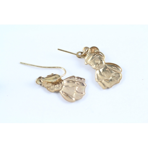 116 - 9ct gold x2 pig stud earrings & teddy bear drop earrings set (1.1g)