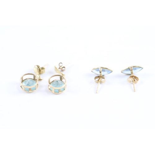 117 - 9ct gold x2 blue gemstone drop earrings & stud earrings set (2.2g)