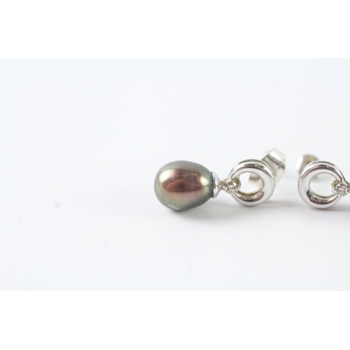 125 - 9ct white gold cultured pearl & diamond drop earring (2.6g)