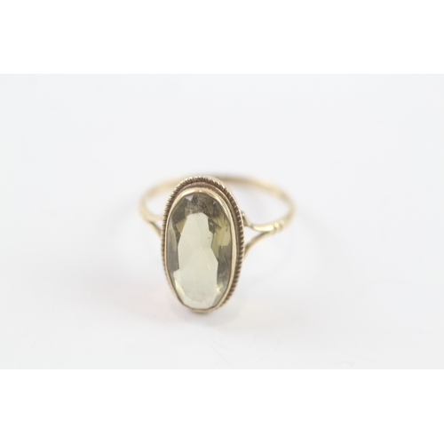 142 - 9ct gold citrine cocktail ring (2.6g) Size P 1/2